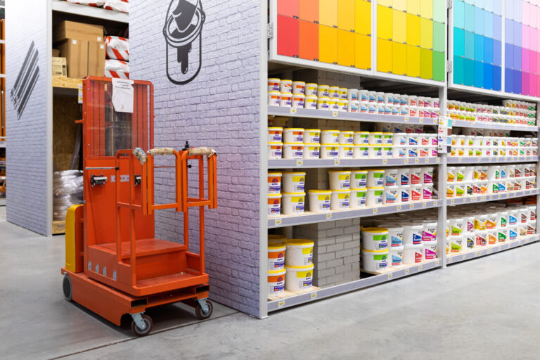 What Makes a Painting Supply Store Worth Returning To